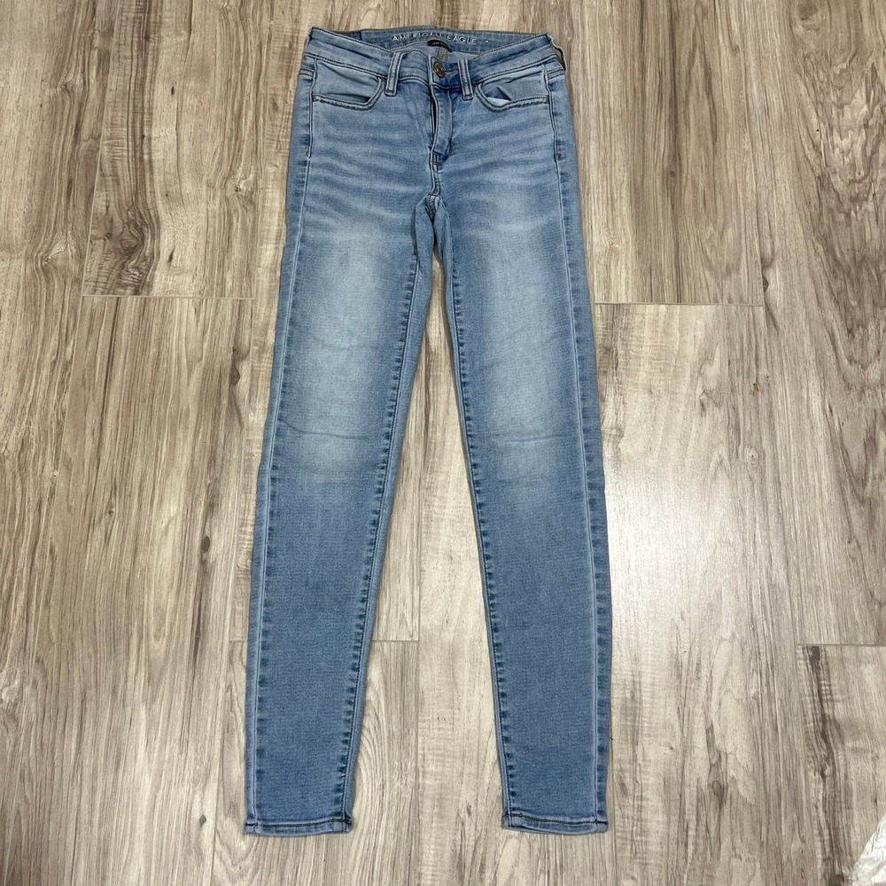 American Eagle Womens Size 00 Regular Super Stretch Jeggings Light Wash Denim